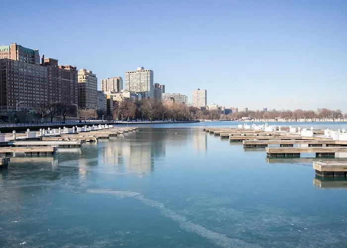 Апартаменты Lakeview 1br W Wd Gym Nr Lakefront Trail Chi-203 Чикаго