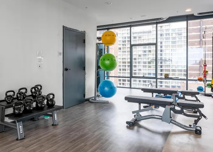Lakeview 1br W Wd Gym Nr Lakefront Trail Chi-203 Апартаменты