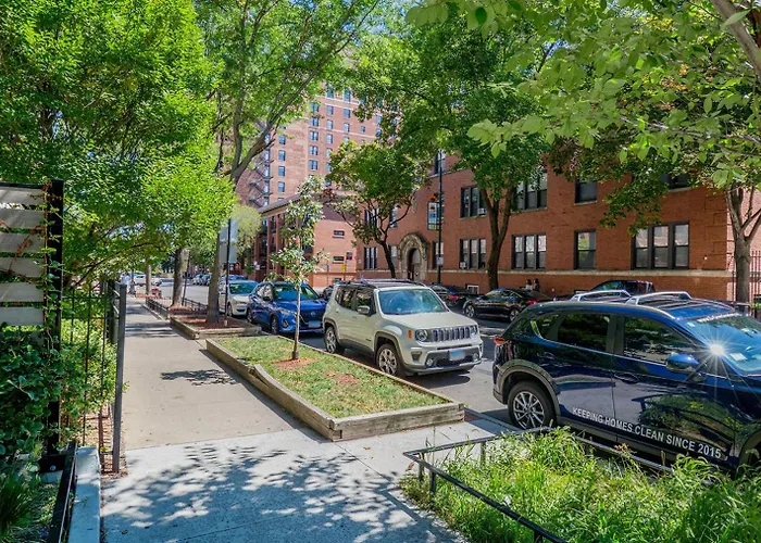 Lakeview 1br W Wd Gym Nr Lakefront Trail Chi-203 Апартаменты *